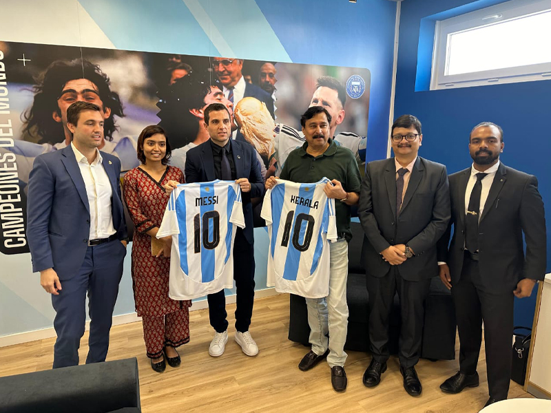 Met with the Argentina Football Association